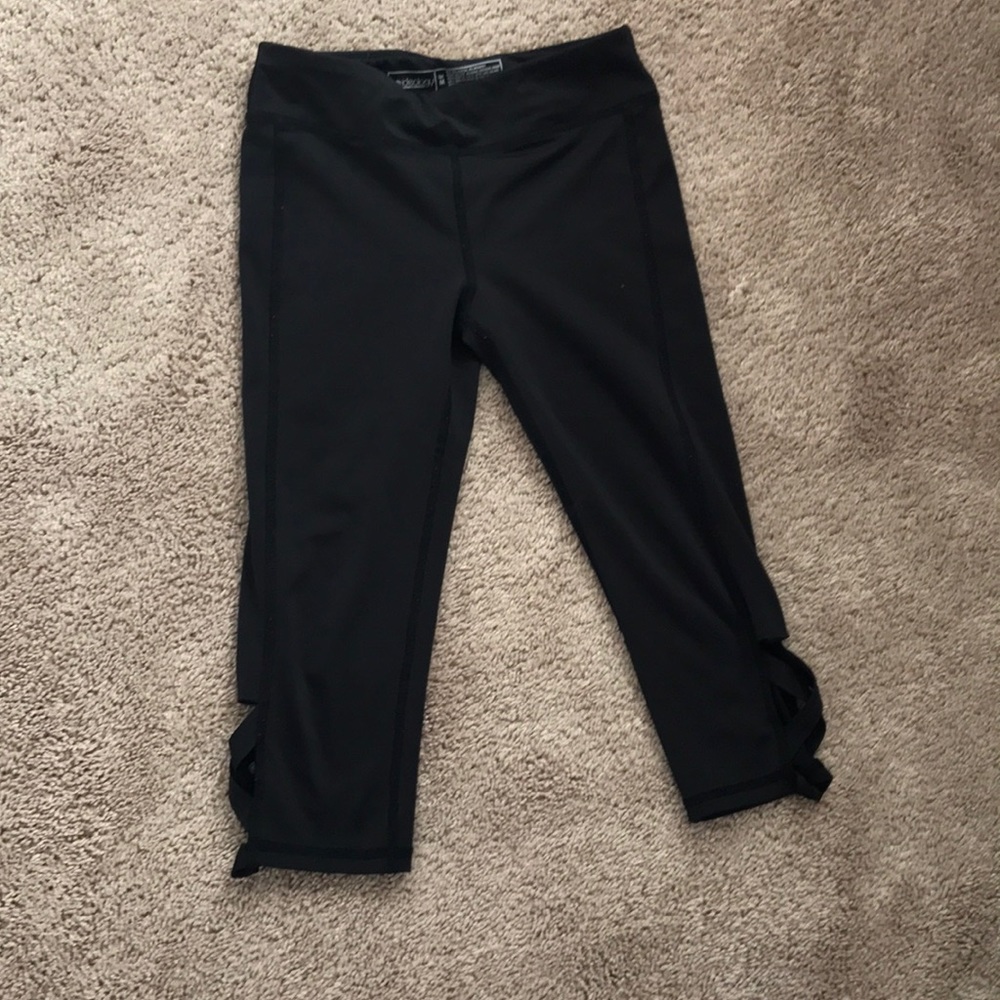Youth girls black leggings